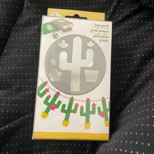 Ek Success Cactus Paper Punch